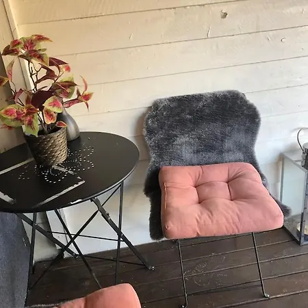 I Hjertet Av Apartament *